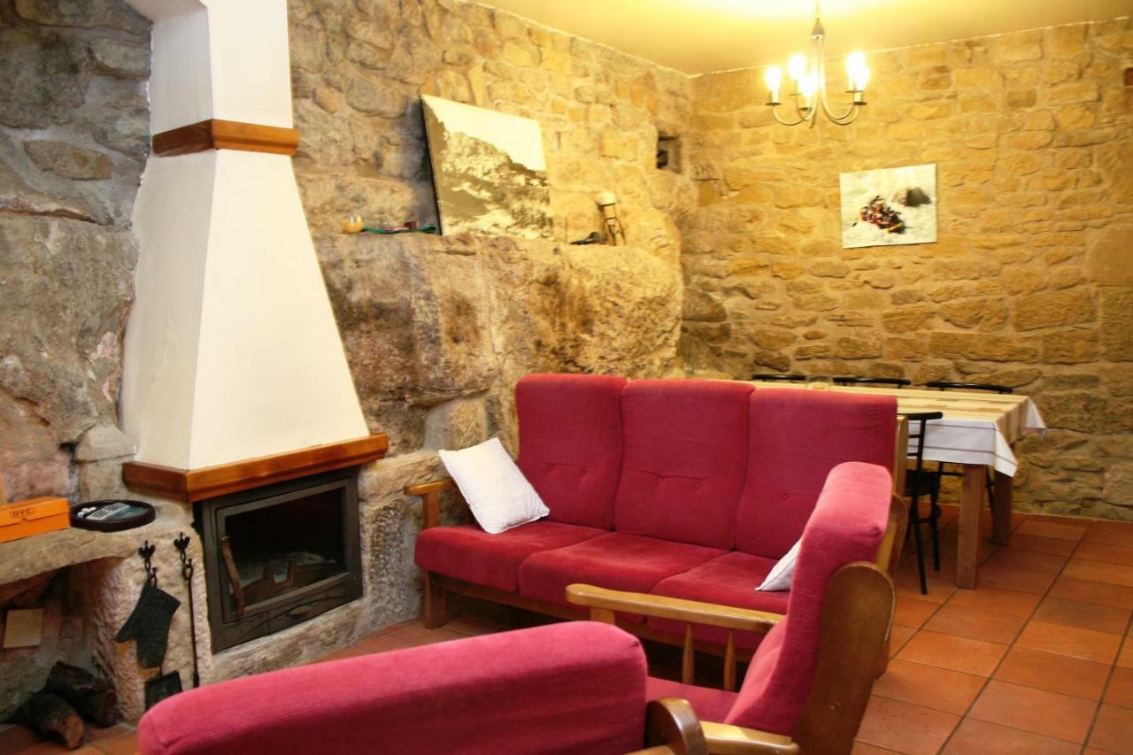 Casa Leandron Guest House Murillo de Gallego Bagian luar foto