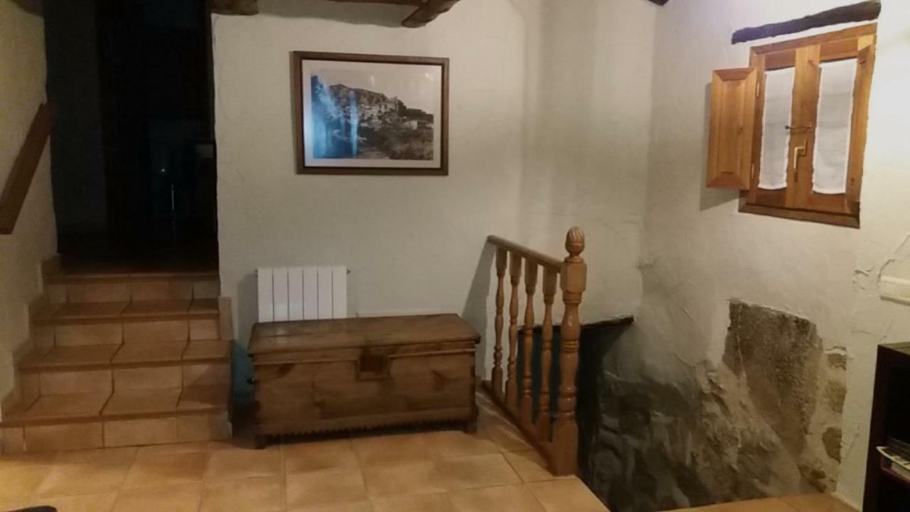 Casa Leandron Guest House Murillo de Gallego Bagian luar foto